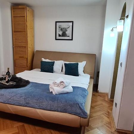 Central Arghezi Art Deco Apartment Piata Universitatii Bucureşti Ngoại thất bức ảnh