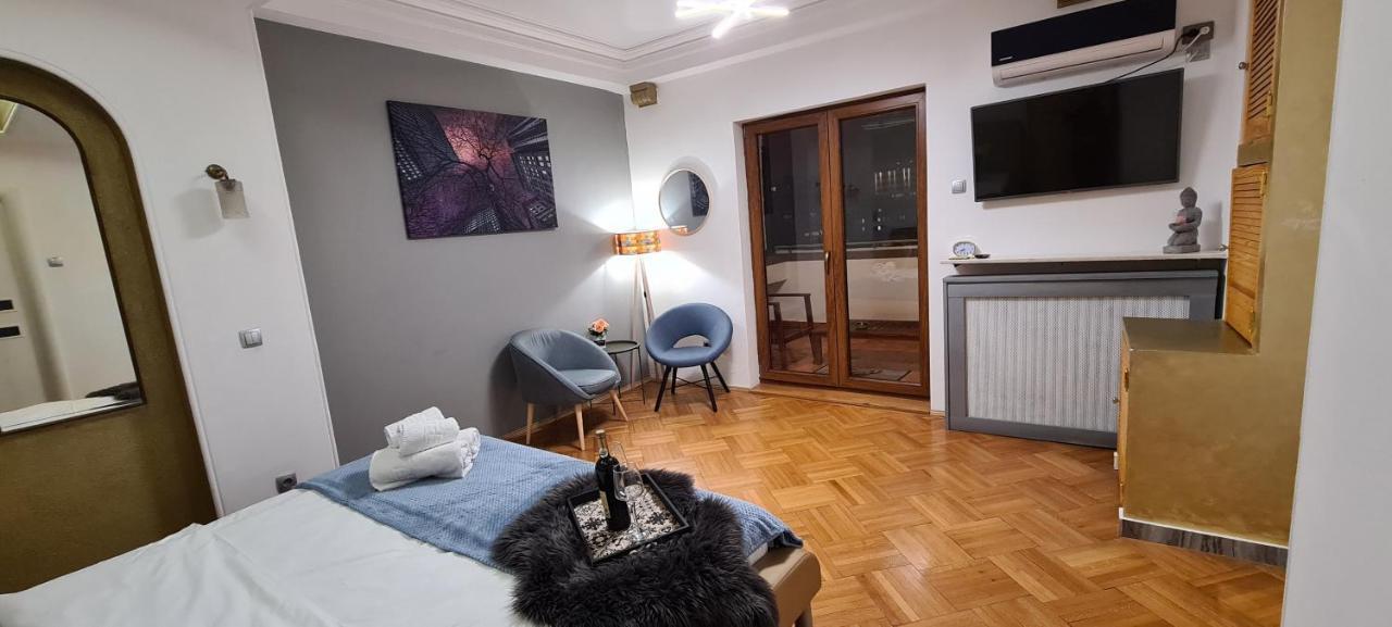 Central Arghezi Art Deco Apartment Piata Universitatii Bucureşti Ngoại thất bức ảnh