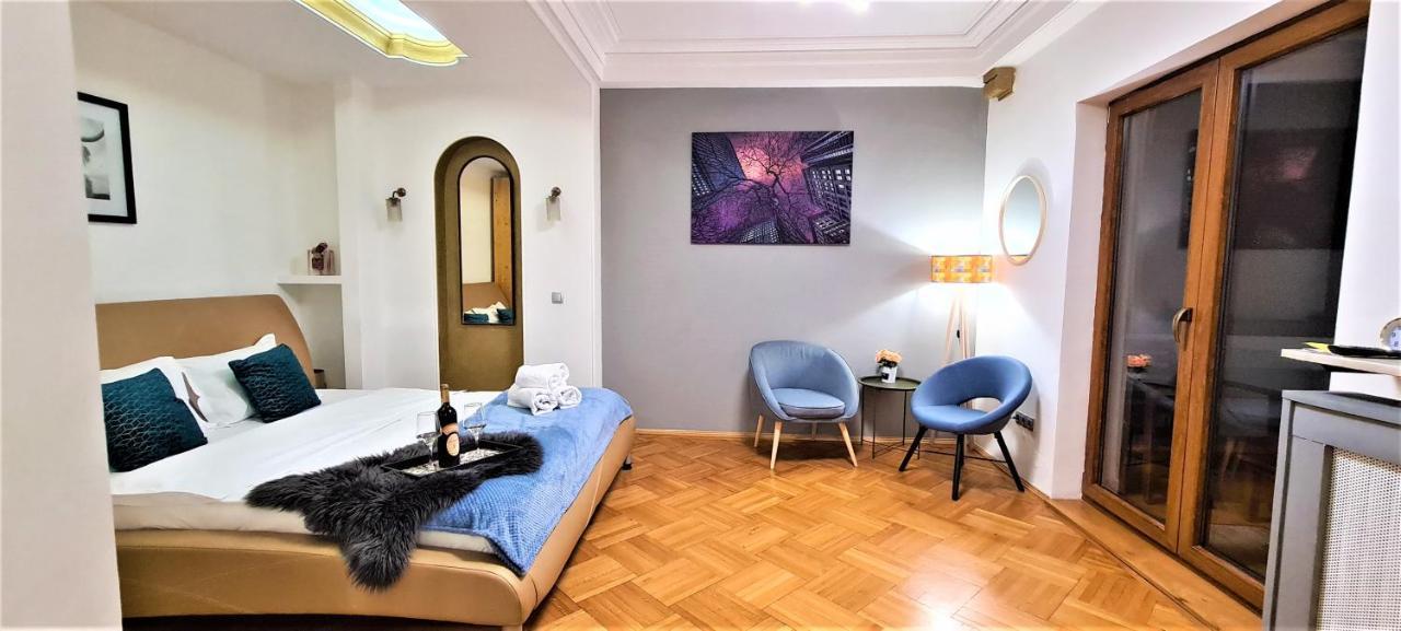Central Arghezi Art Deco Apartment Piata Universitatii Bucureşti Ngoại thất bức ảnh