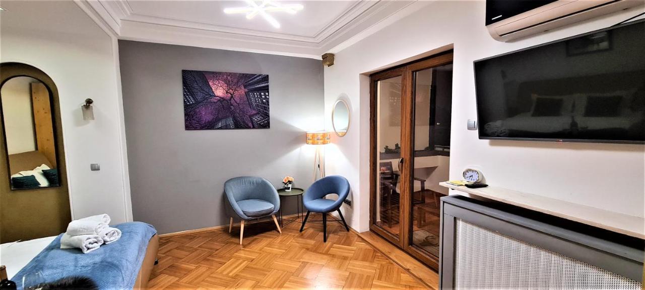Central Arghezi Art Deco Apartment Piata Universitatii Bucureşti Ngoại thất bức ảnh